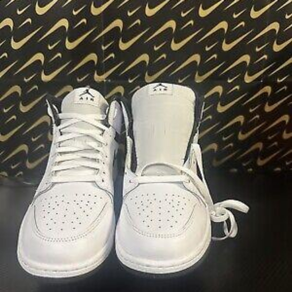 Air Jordan 1 Mid White Black - Picture 2 of 3